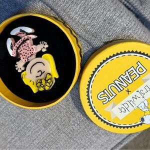 Peanuts x Lucy Brooch - Yellow and Pink
